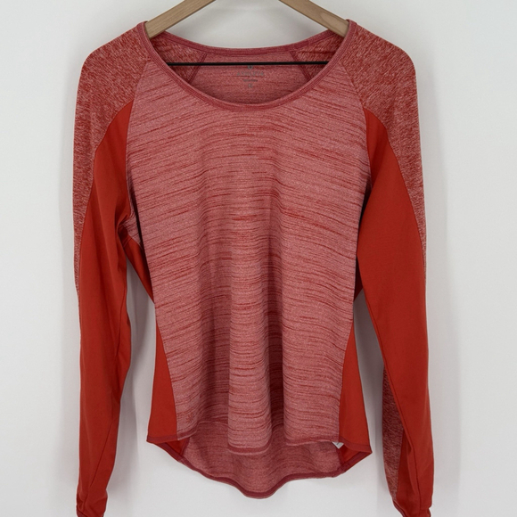 Athleta Tops - Athleta Wild Mix Red Crew Neck Running Top Size XLarge